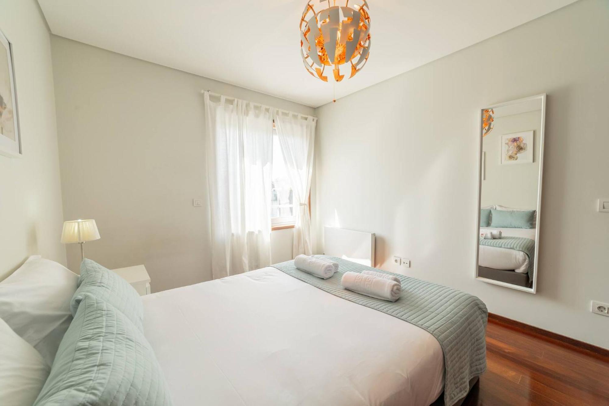 Modern Cedofeita By Hosty Apartment Porto Ngoại thất bức ảnh